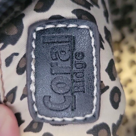 Canceled crossbody Coral Ridge - Picture 6 of 11